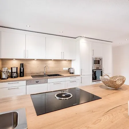 Haus Isabella - * اوتز